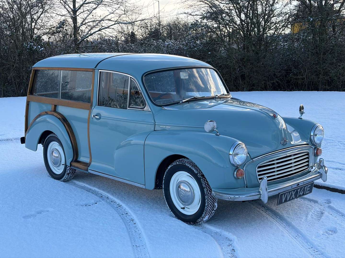 <p>1967 MORRIS MINOR 1000 TRAVELLER</p>