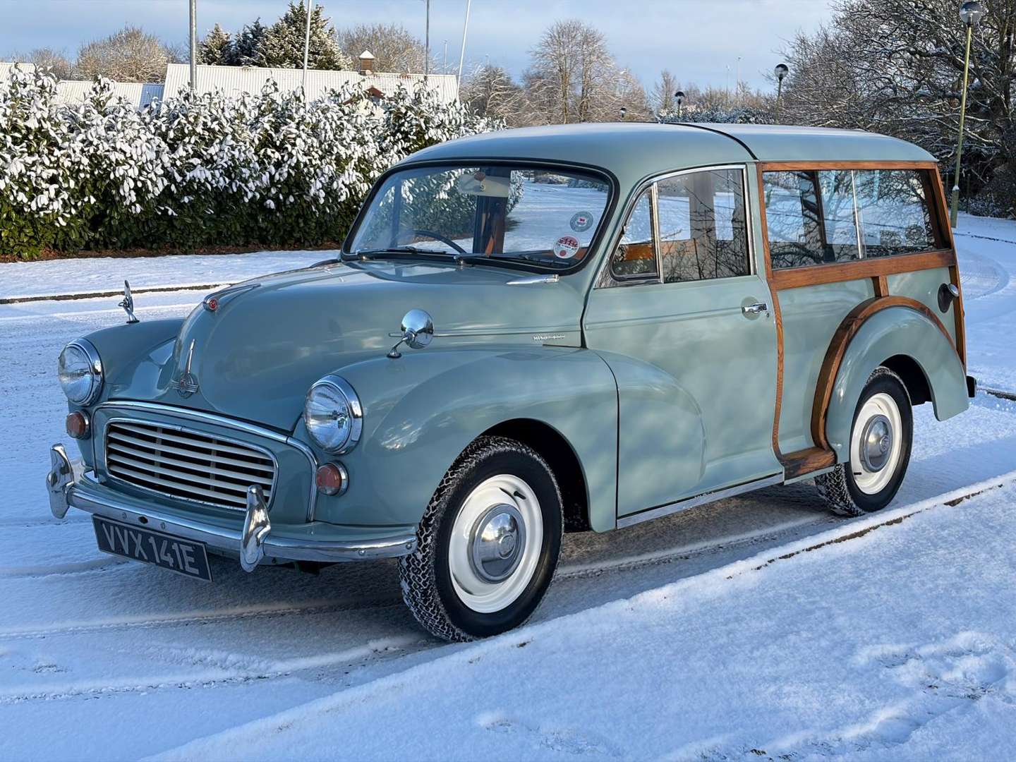 <p>1967 MORRIS MINOR 1000 TRAVELLER</p>