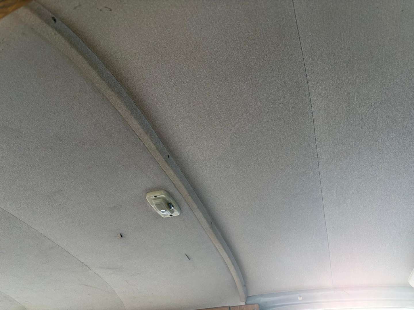 <p>1967 MORRIS MINOR 1000 TRAVELLER</p>