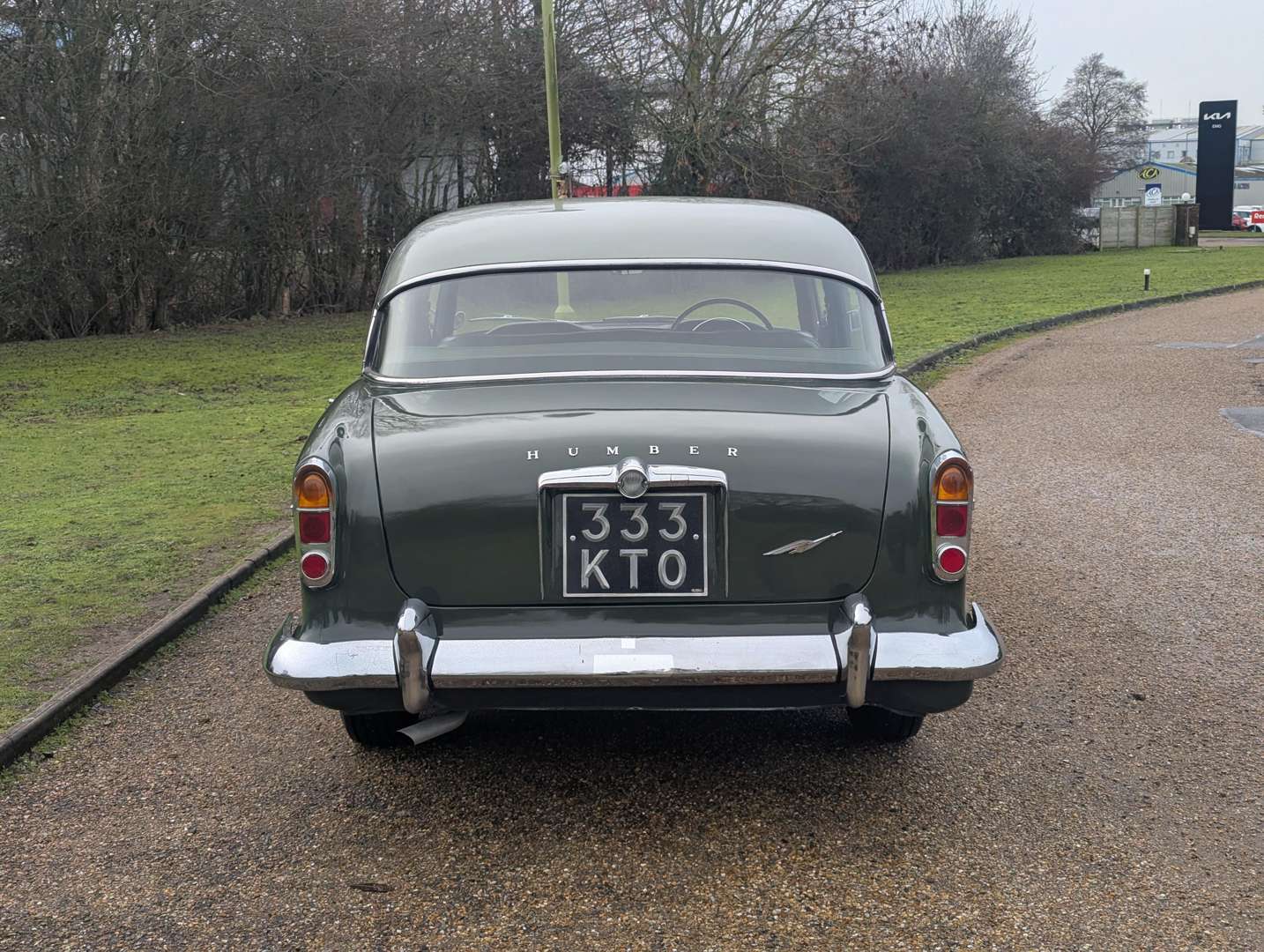 <p>1961 HUMBER SUPER SNIPE SERIES III</p>