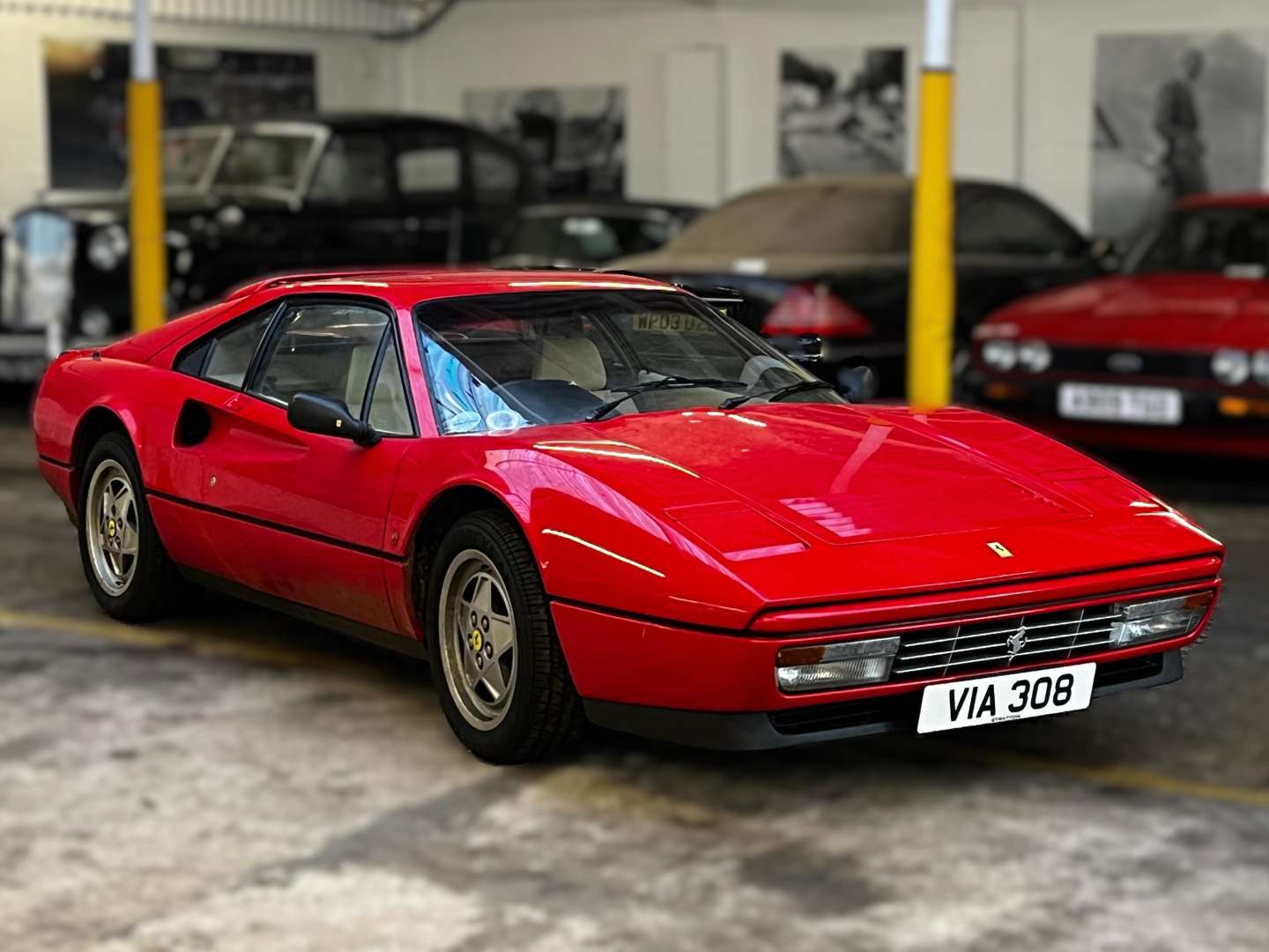 <p>1989 FERRARI 328 GTB - 891 MILES</p>