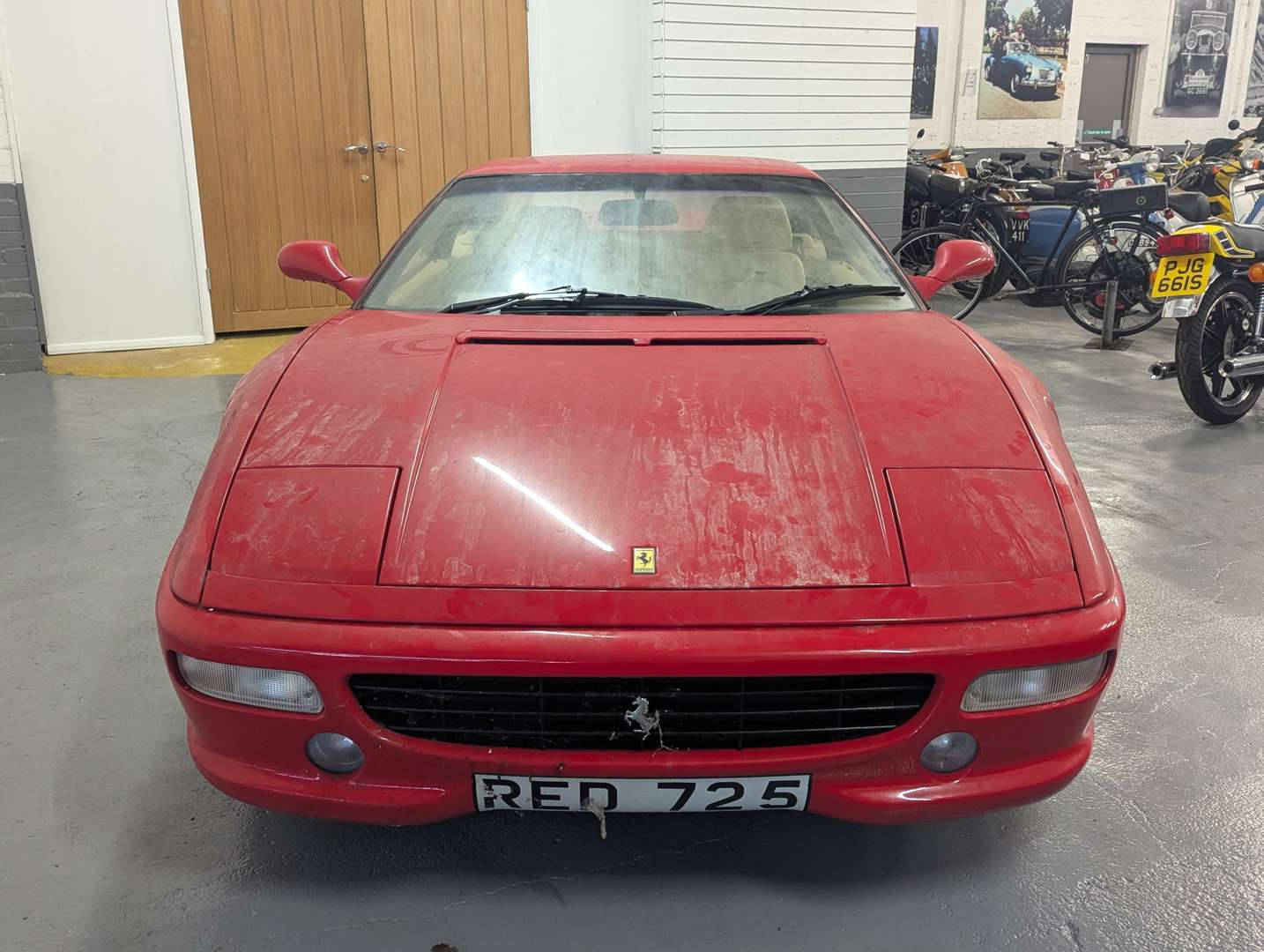 <p>1998 FERRARI F355 F1 BERLINETTA - ONE OWNER 2,800 MILES</p>