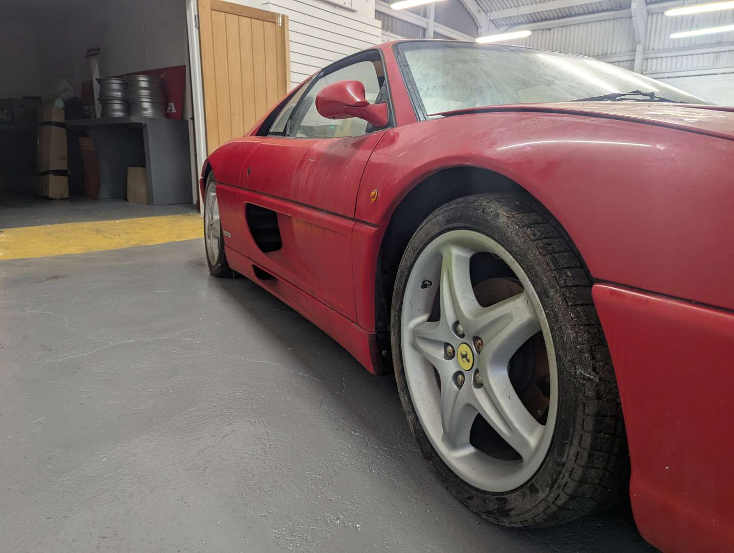 <p>1998 FERRARI F355 F1 BERLINETTA - ONE OWNER 2,800 MILES</p>