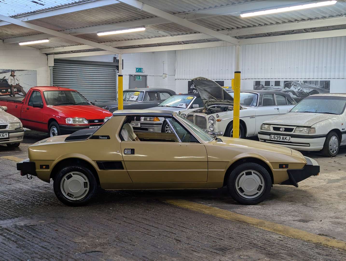 <p>1979 FIAT X1/9</p>