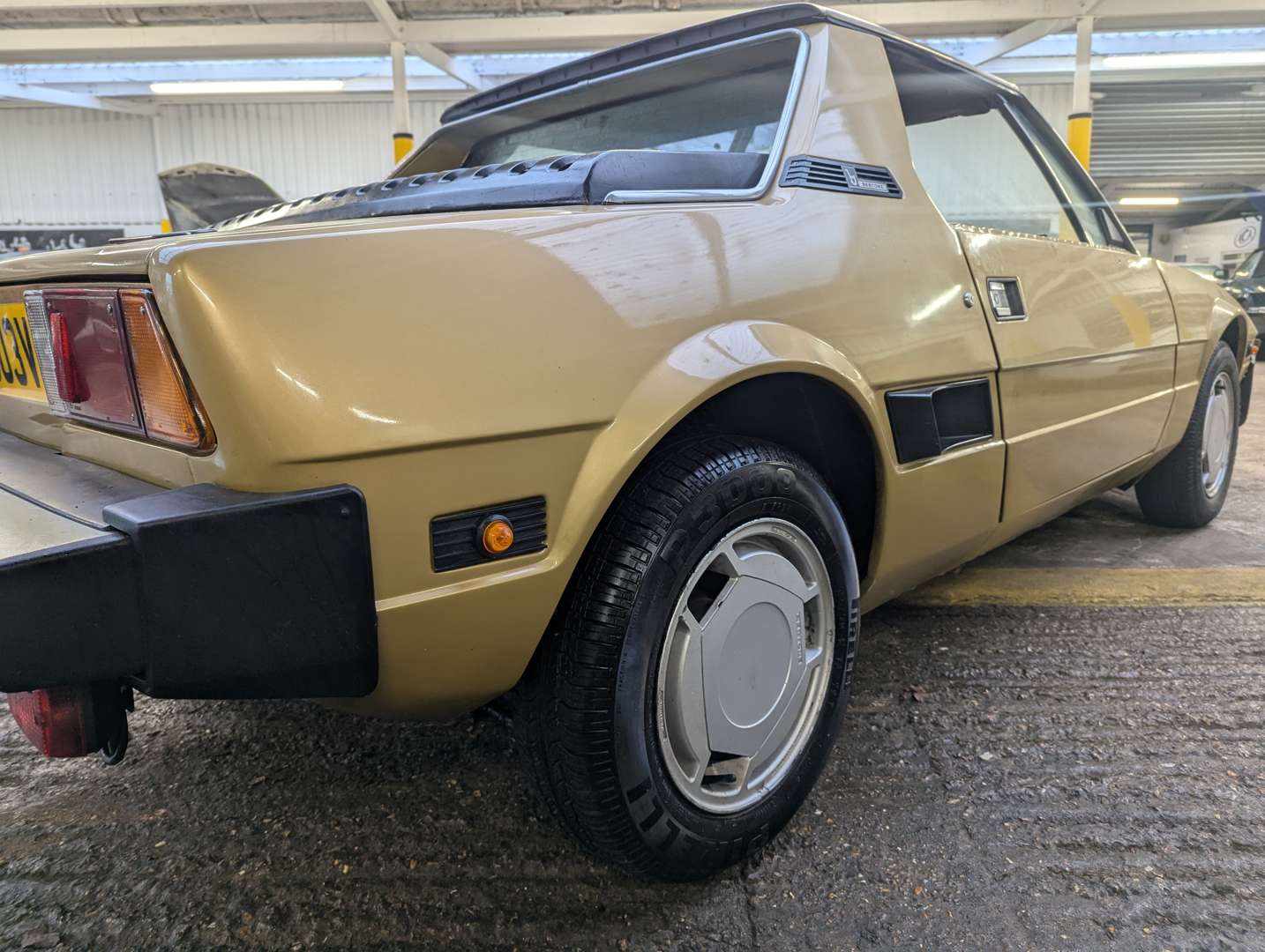 <p>1979 FIAT X1/9</p>