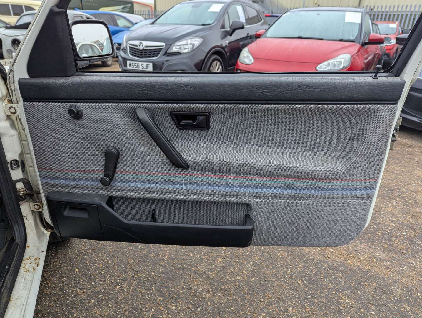 <p>1989 VW GOLF DRIVER MKII</p>