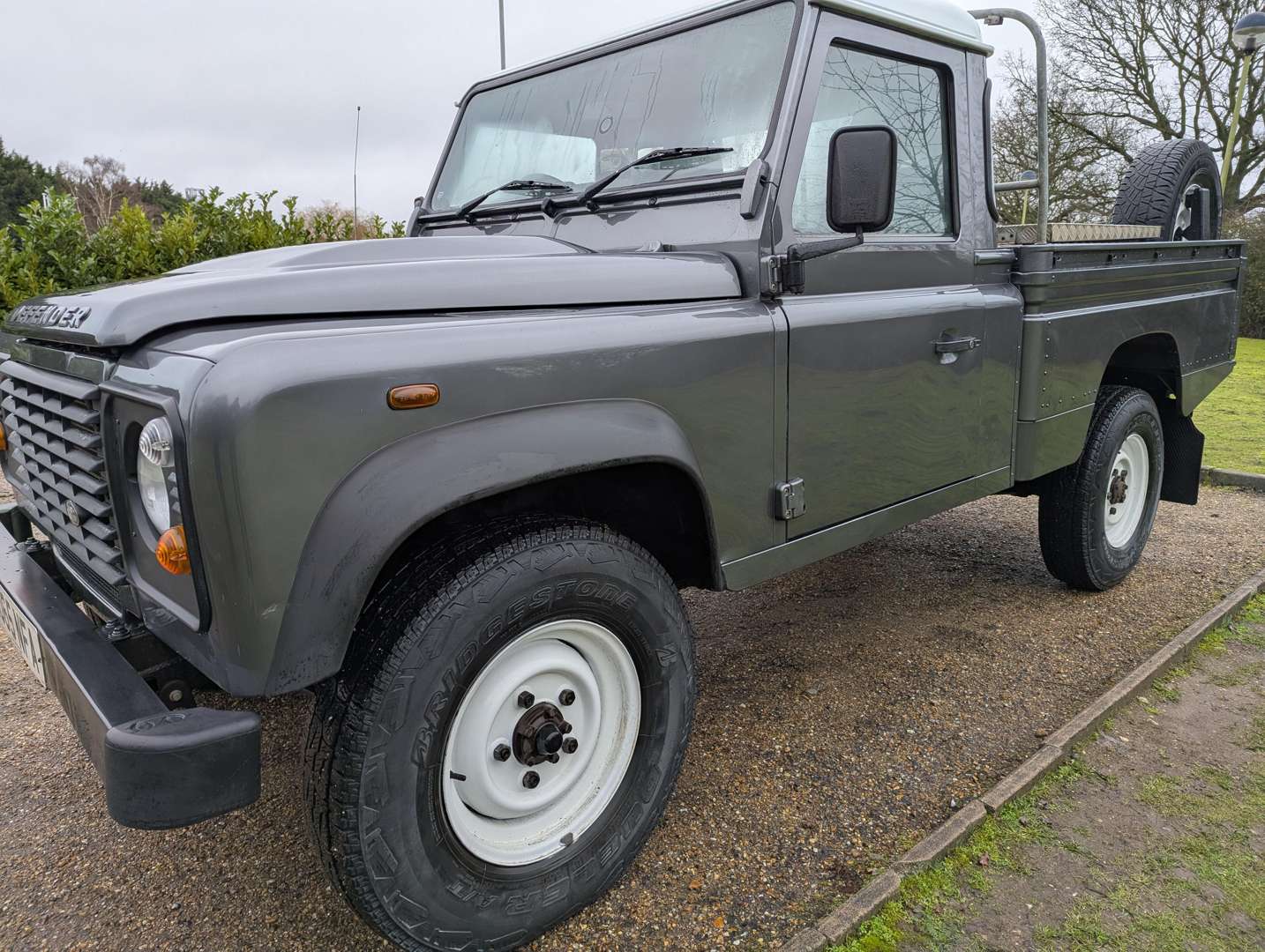 <p>2016 LAND ROVER DEFENDER 110 HIGH CAPACITY TD</p>