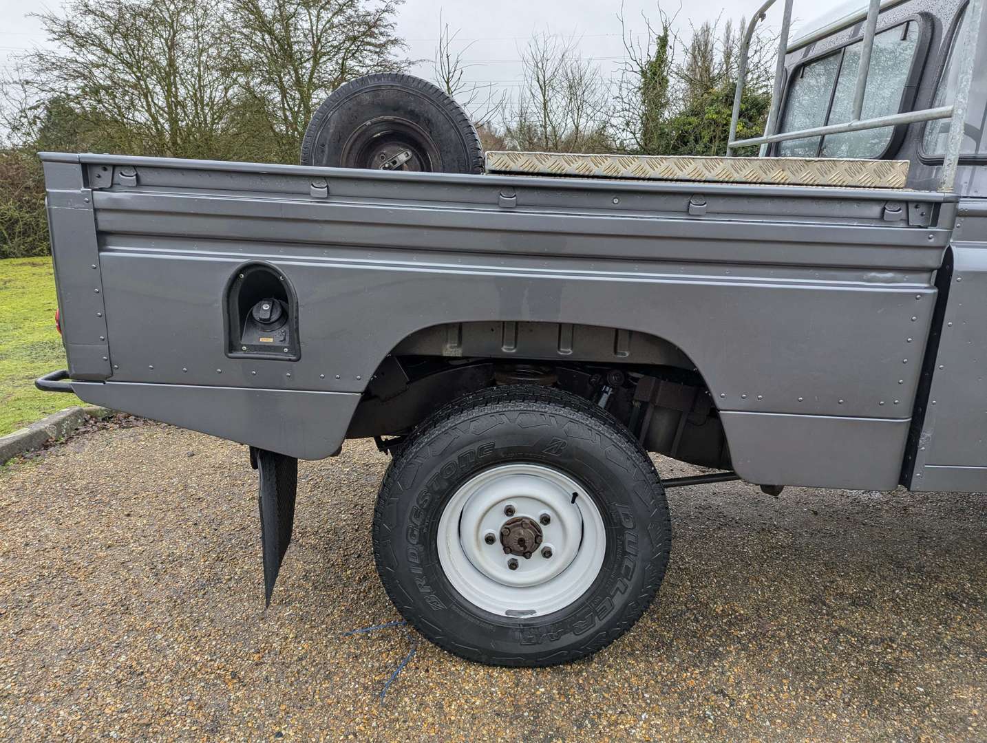 <p>2016 LAND ROVER DEFENDER 110 HIGH CAPACITY TD</p>