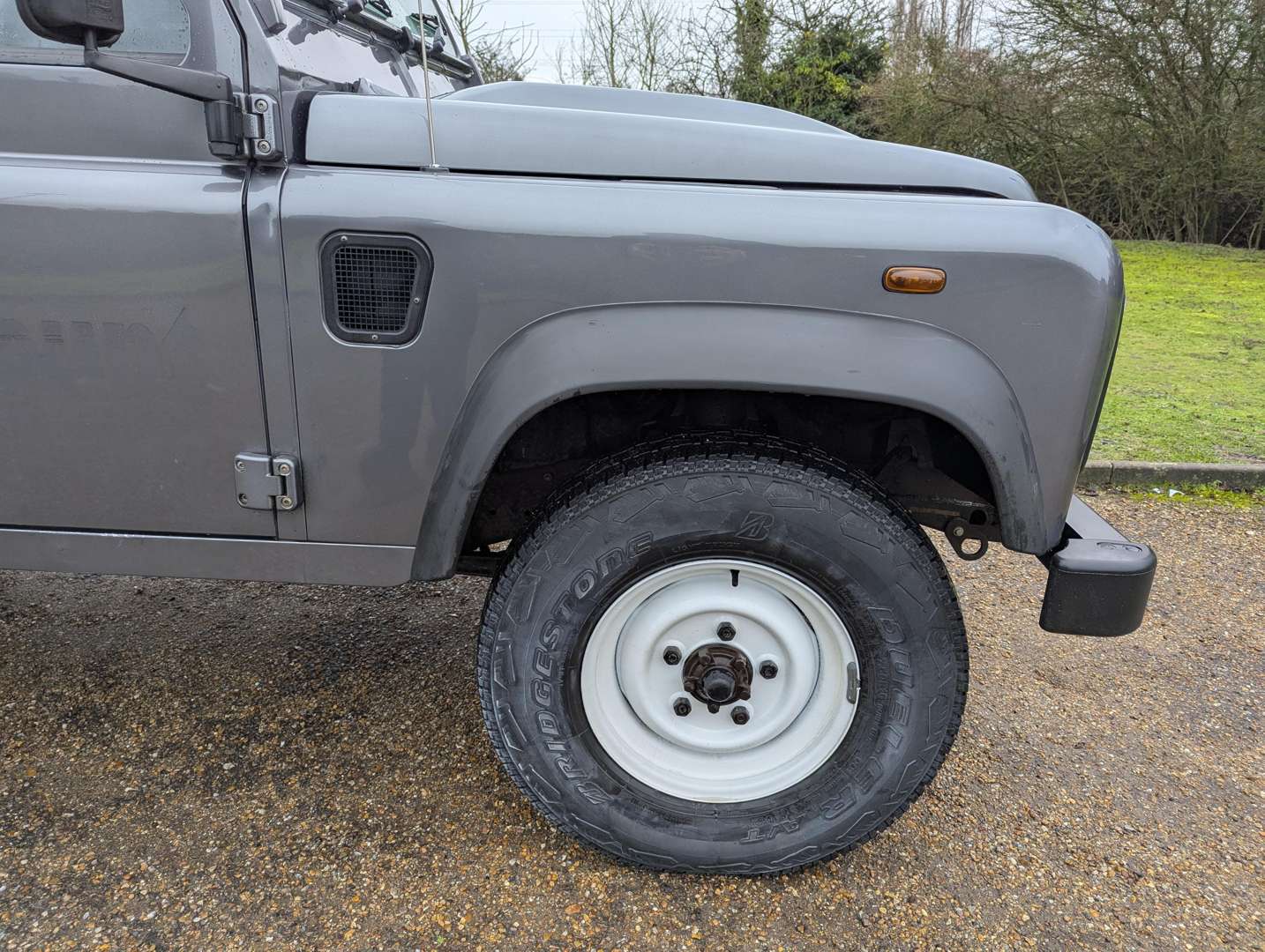 <p>2016 LAND ROVER DEFENDER 110 HIGH CAPACITY TD</p>