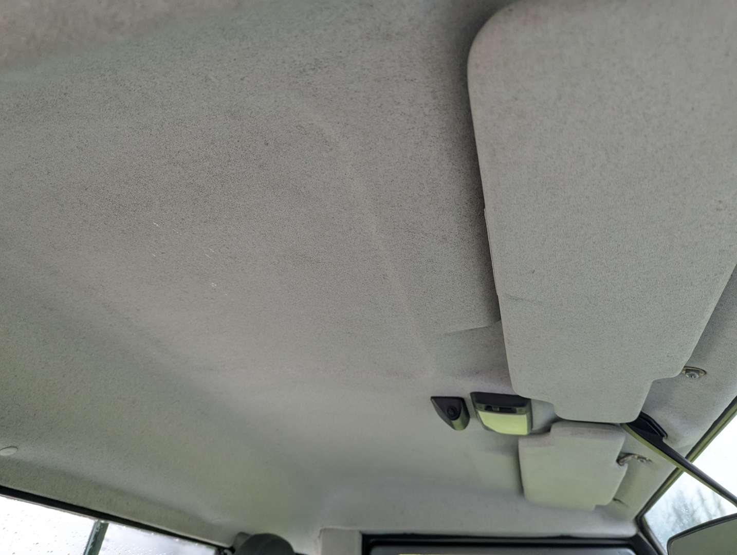 <p>2016 LAND ROVER DEFENDER 110 HIGH CAPACITY TD</p>