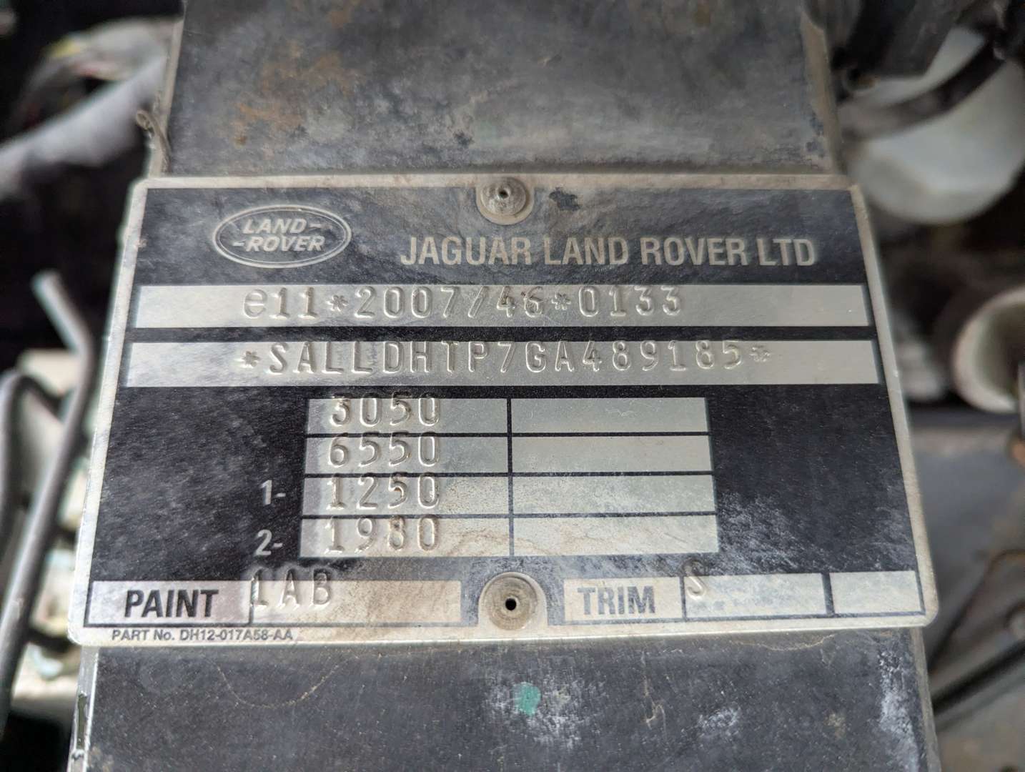 <p>2016 LAND ROVER DEFENDER 110 HIGH CAPACITY TD</p>