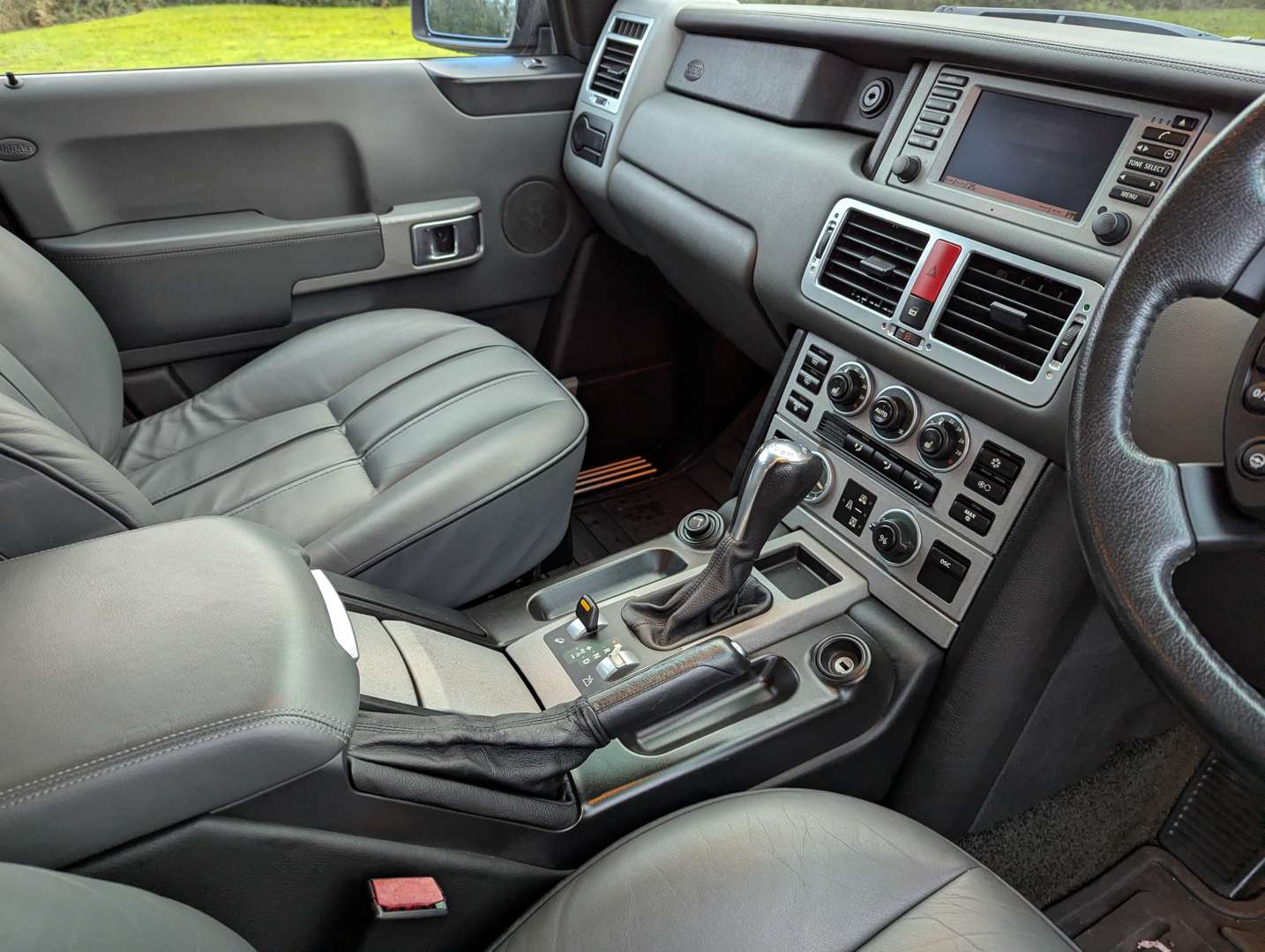 <p>2002 RANGE ROVER VOGUE V8 L322 AUTO</p>