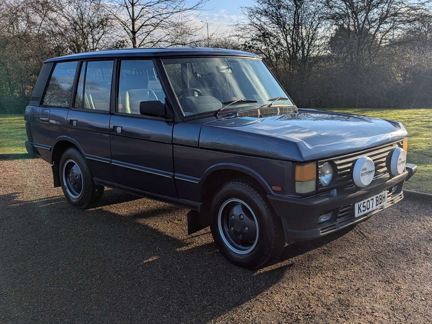 <p>1993 RANGE ROVER CLASSIC&nbsp;VOGUE SE AUTO</p>