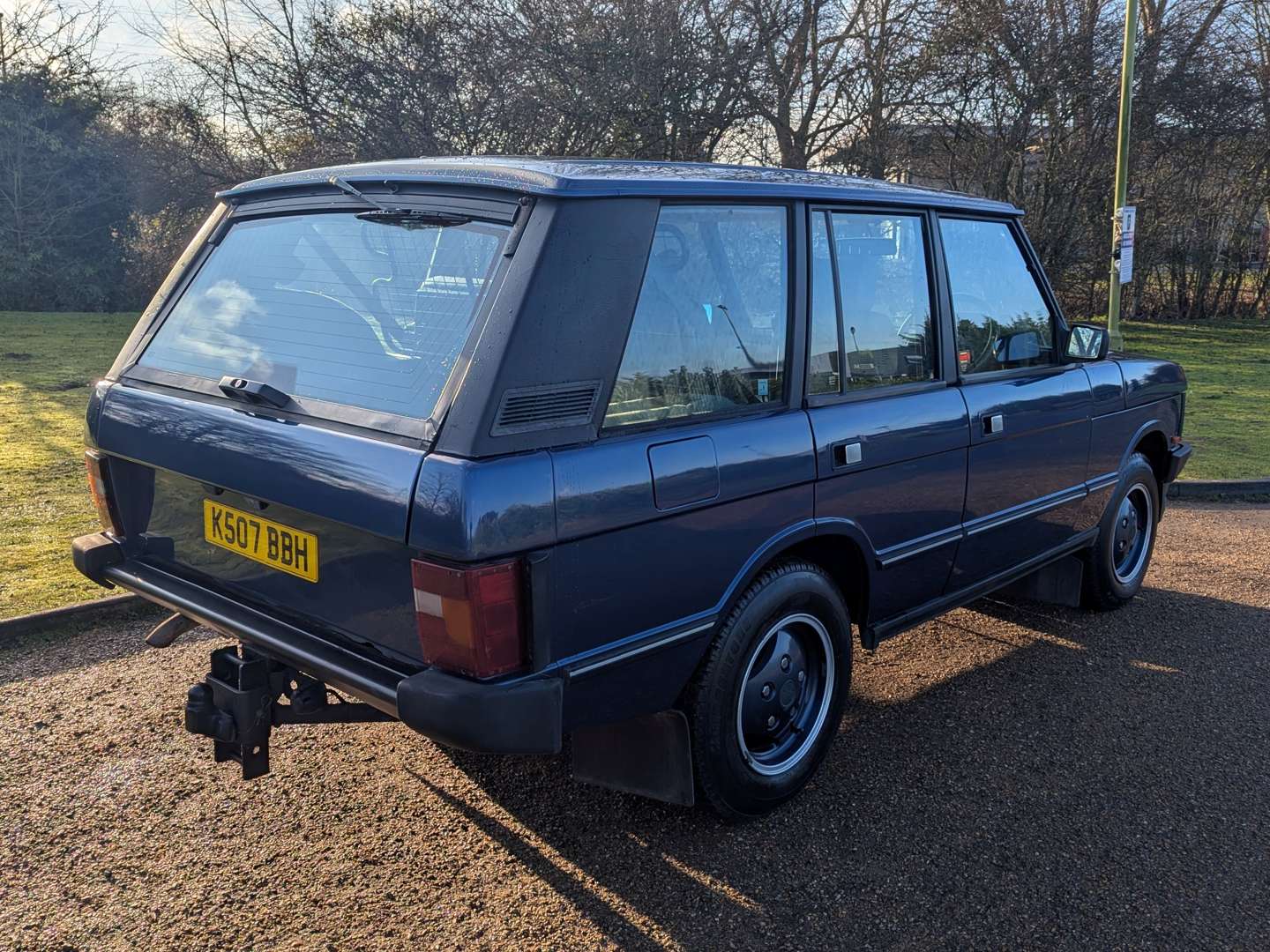 <p>1993 RANGE ROVER CLASSIC&nbsp;VOGUE SE AUTO</p>