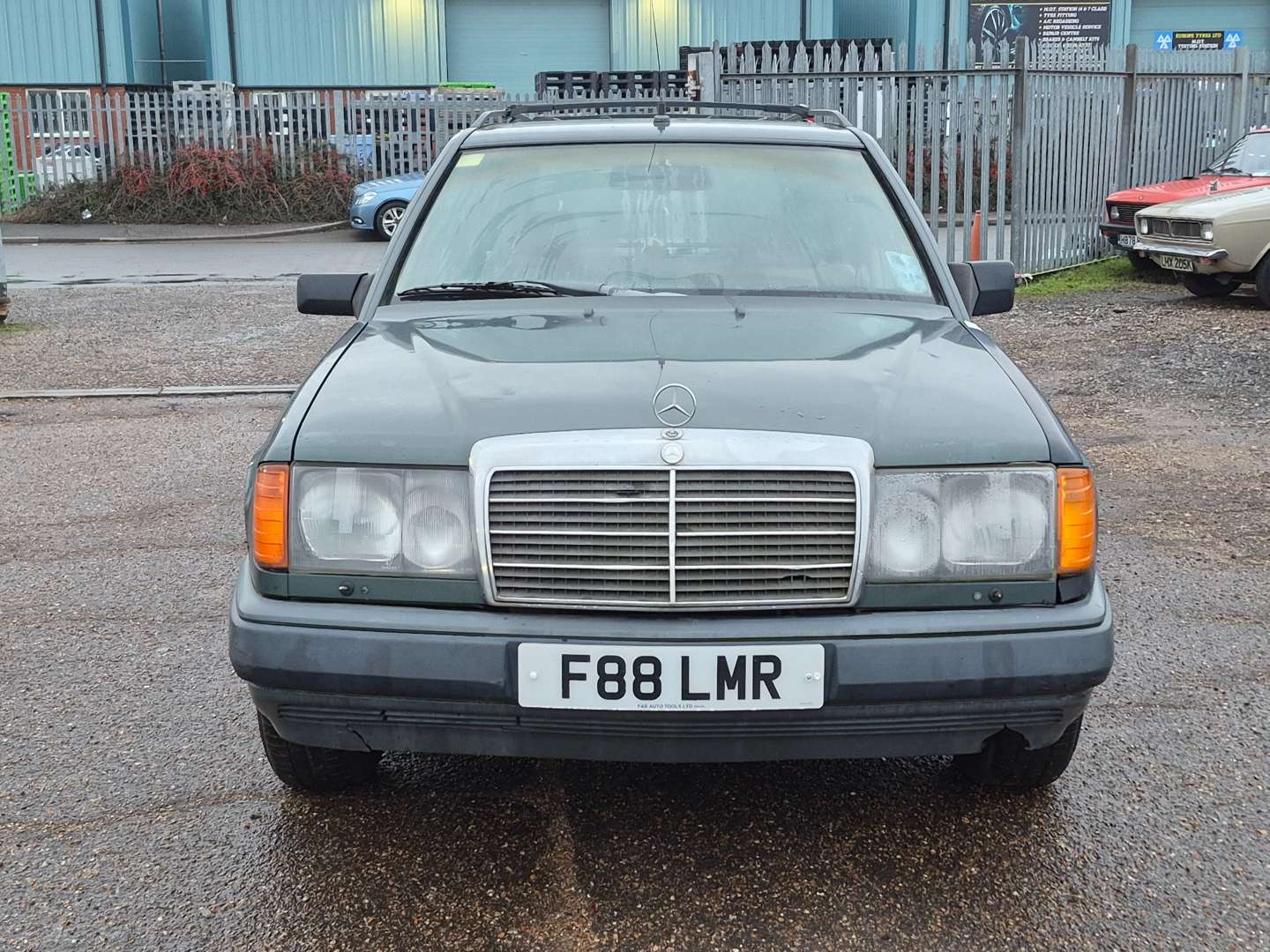 <p>1989 MERCEDES 300 TE 4MATIC S124</p>