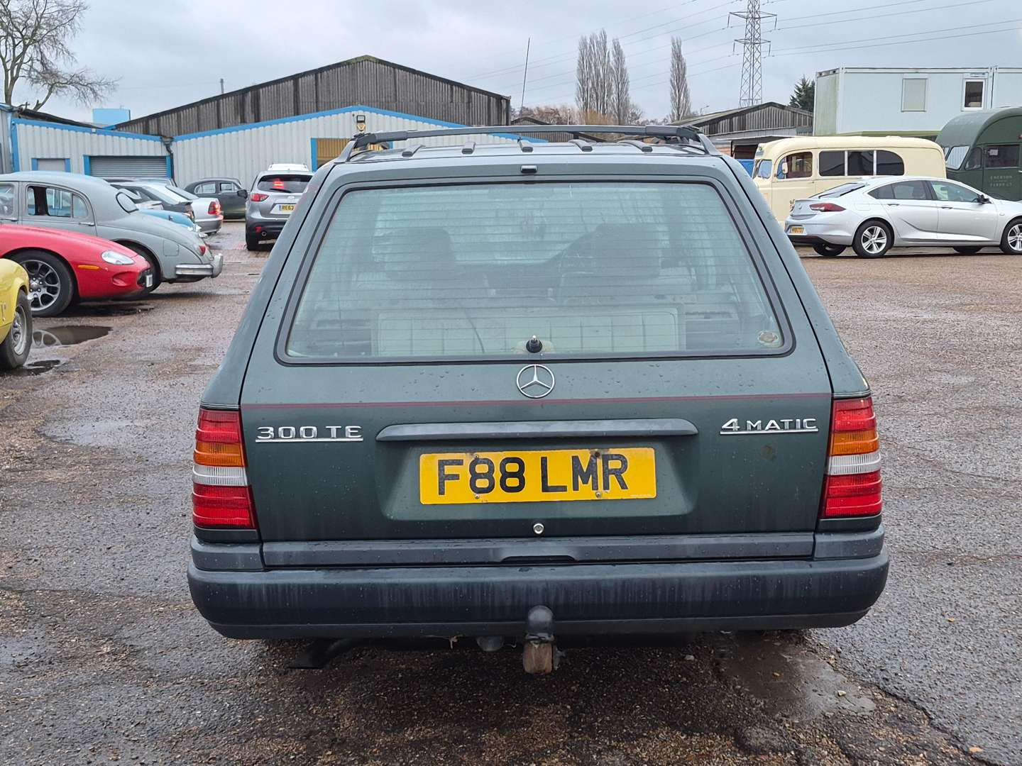 <p>1989 MERCEDES 300 TE 4MATIC S124</p>