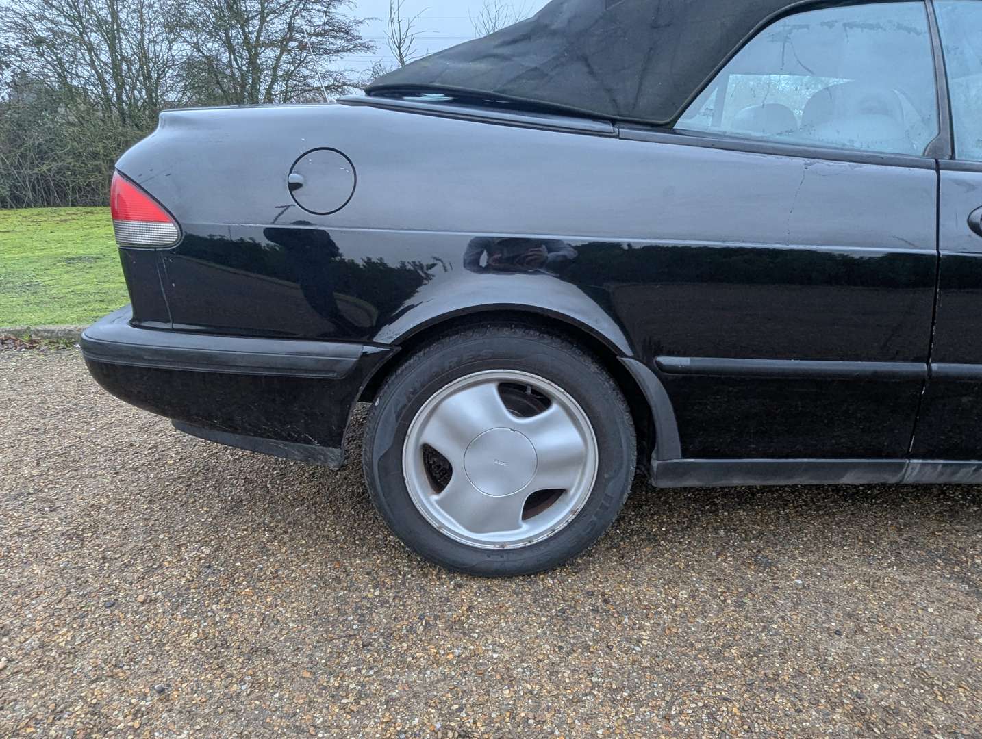 <p>1996 SAAB 900 SE TURBO</p>