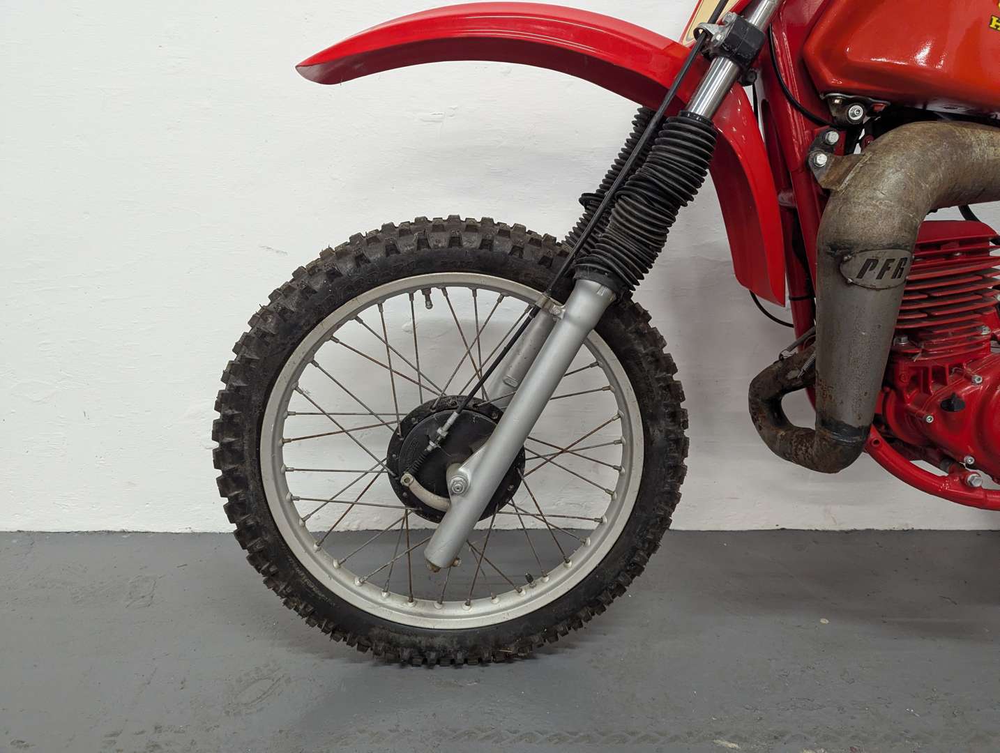 <p>1980 HONDA CR250 ELSIONOR</p>