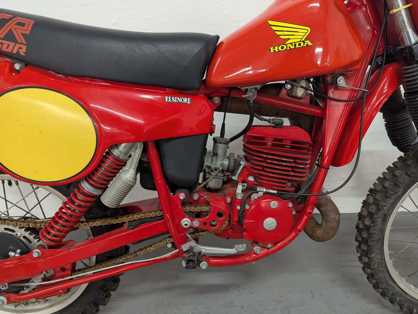 <p>1980 HONDA CR250 ELSIONOR</p>