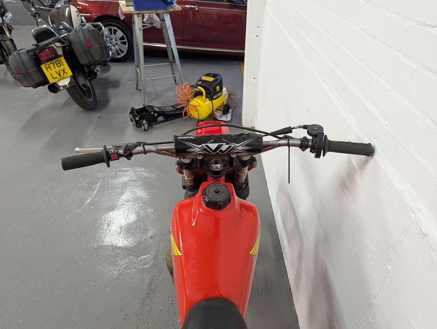 <p>1980 HONDA CR250 ELSIONOR</p>