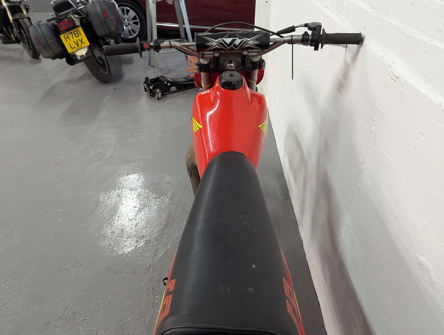 <p>1980 HONDA CR250 ELSIONOR</p>