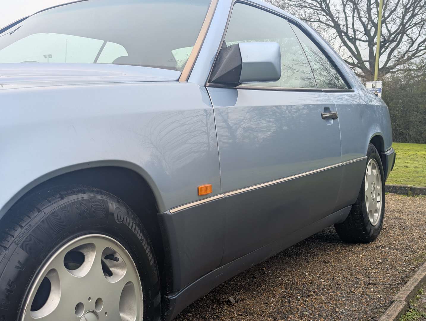 <p>1993 MERCEDES 220 CE C124 AUTO</p>