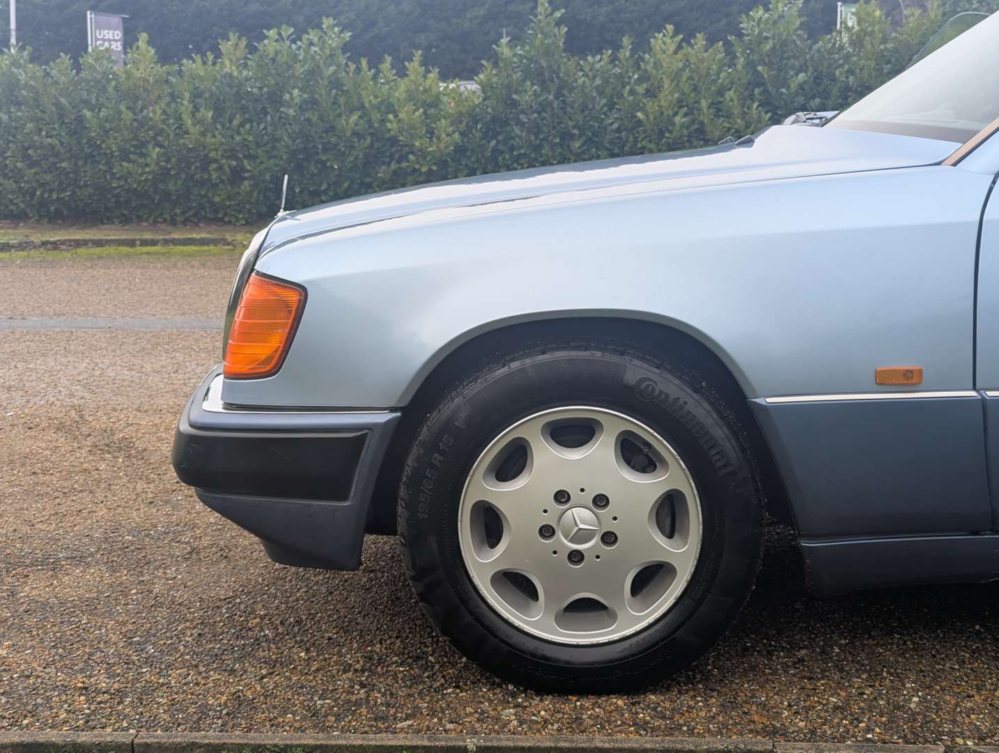 <p>1993 MERCEDES 220 CE C124 AUTO</p>