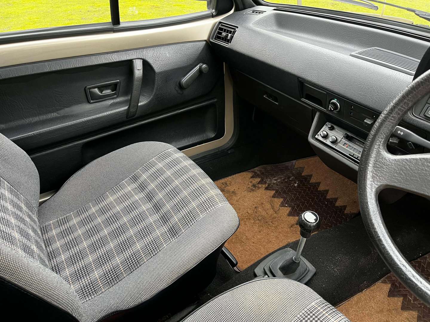 <p>1987 VW POLO C</p>