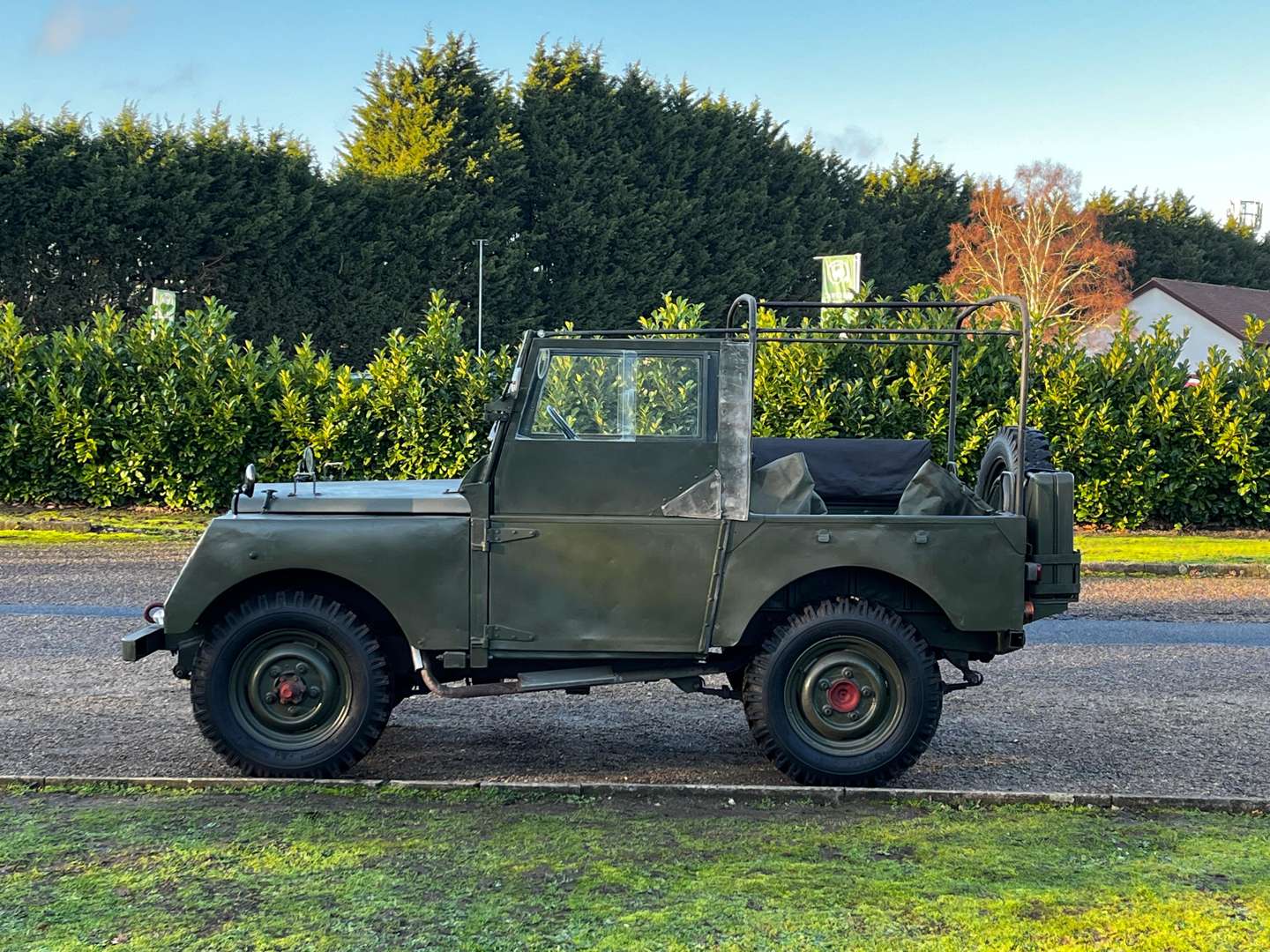 <p>1952 LAND ROVER SERIES I MINERVA LHD</p>