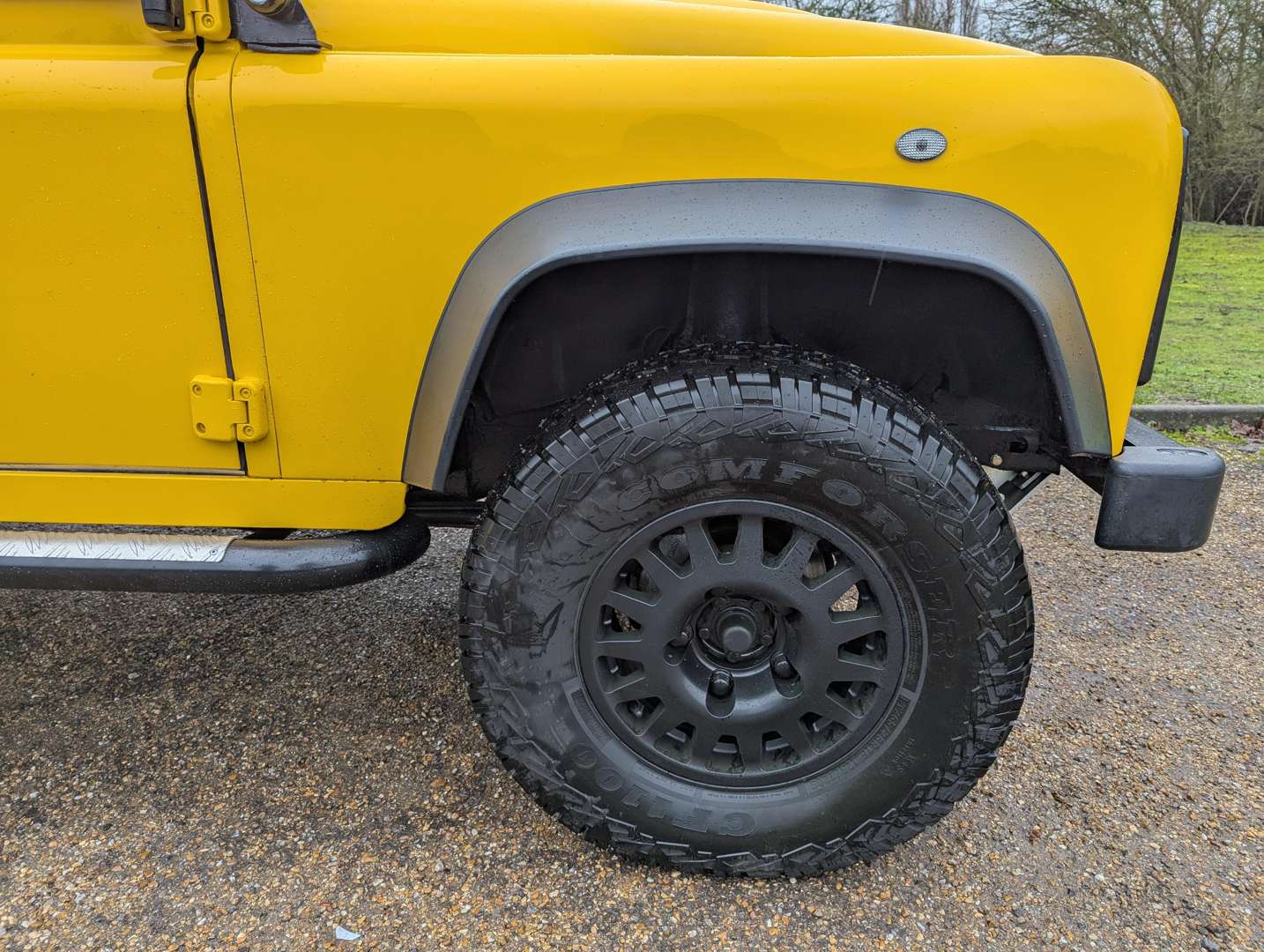 <p>1988 LAND ROVER DEFENDER 110</p>