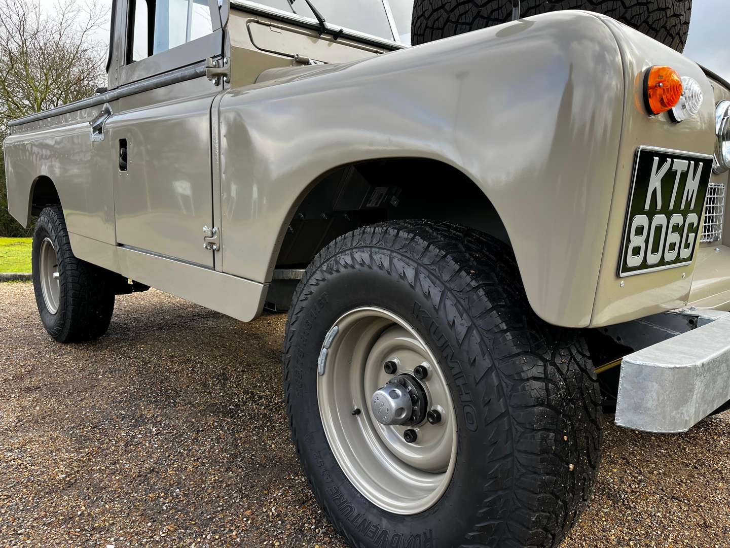 <p>1968 LAND ROVER SERIES IIA 109 LWB</p>