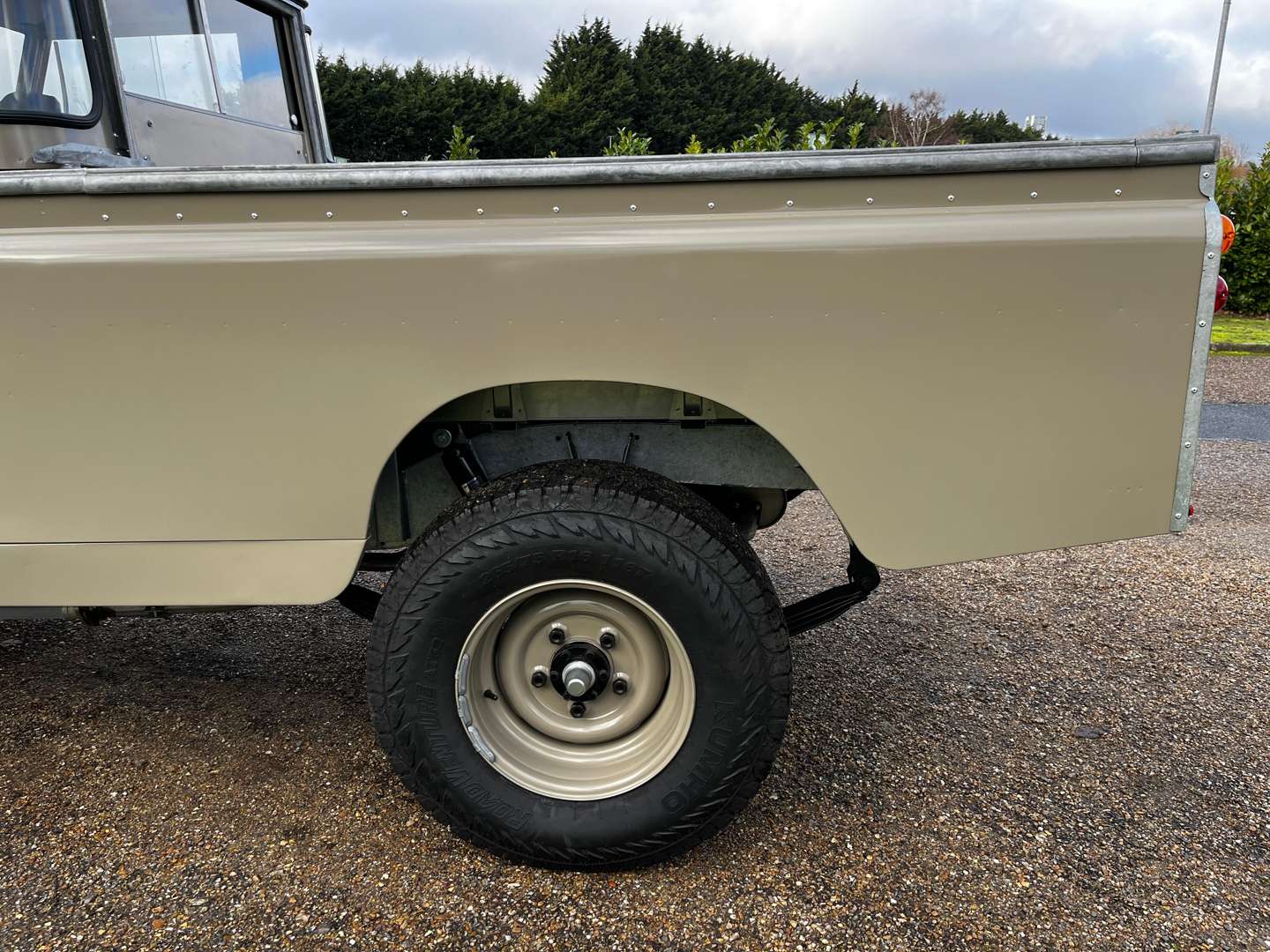 <p>1968 LAND ROVER SERIES IIA 109 LWB</p>