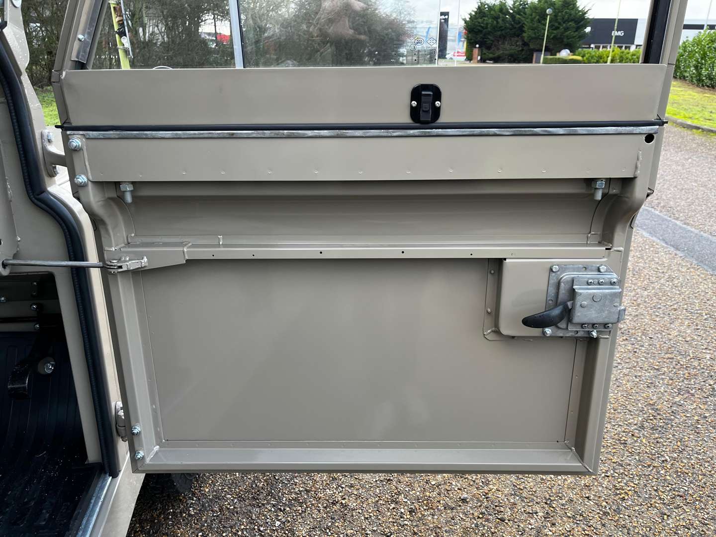 <p>1968 LAND ROVER SERIES IIA 109 LWB</p>