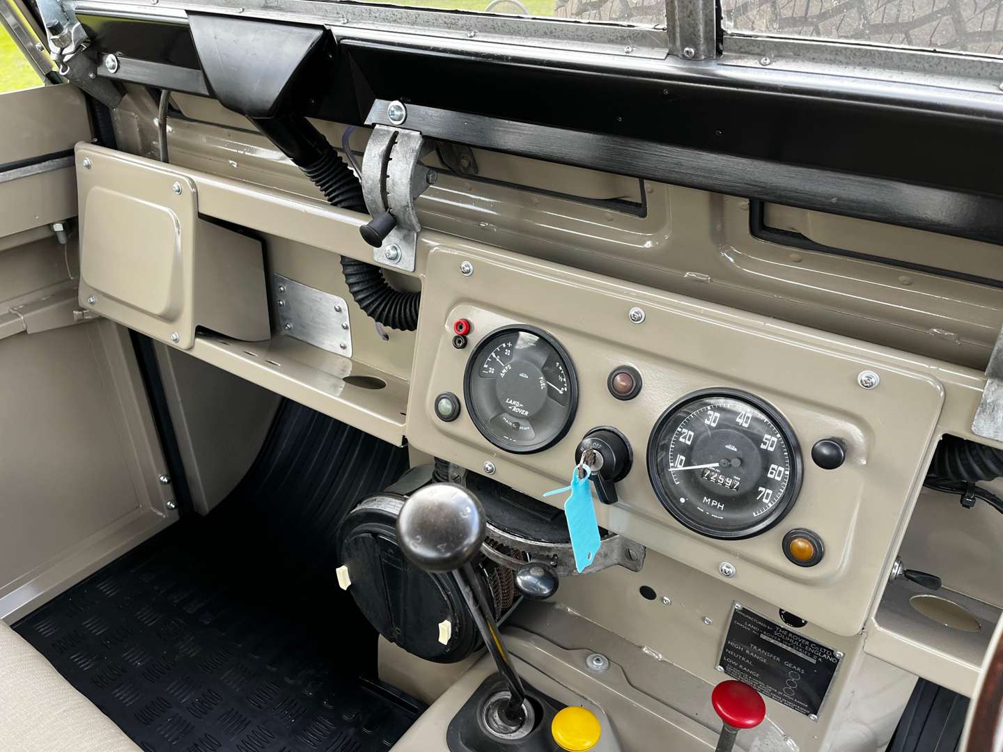 <p>1968 LAND ROVER SERIES IIA 109 LWB</p>