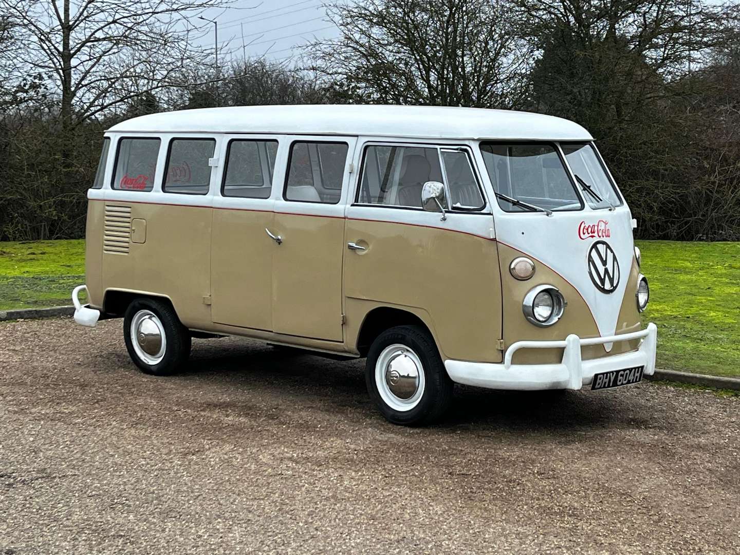 <p>1970 VW SPLIT SCREEN CAMPER LHD</p>