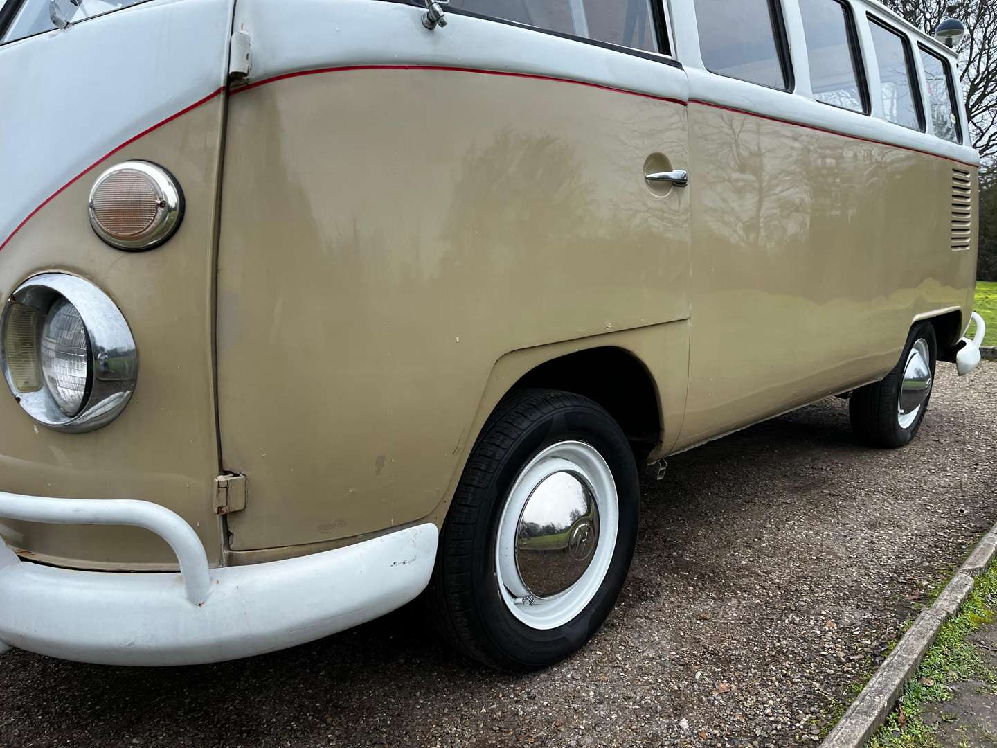 <p>1970 VW SPLIT SCREEN CAMPER LHD</p>
