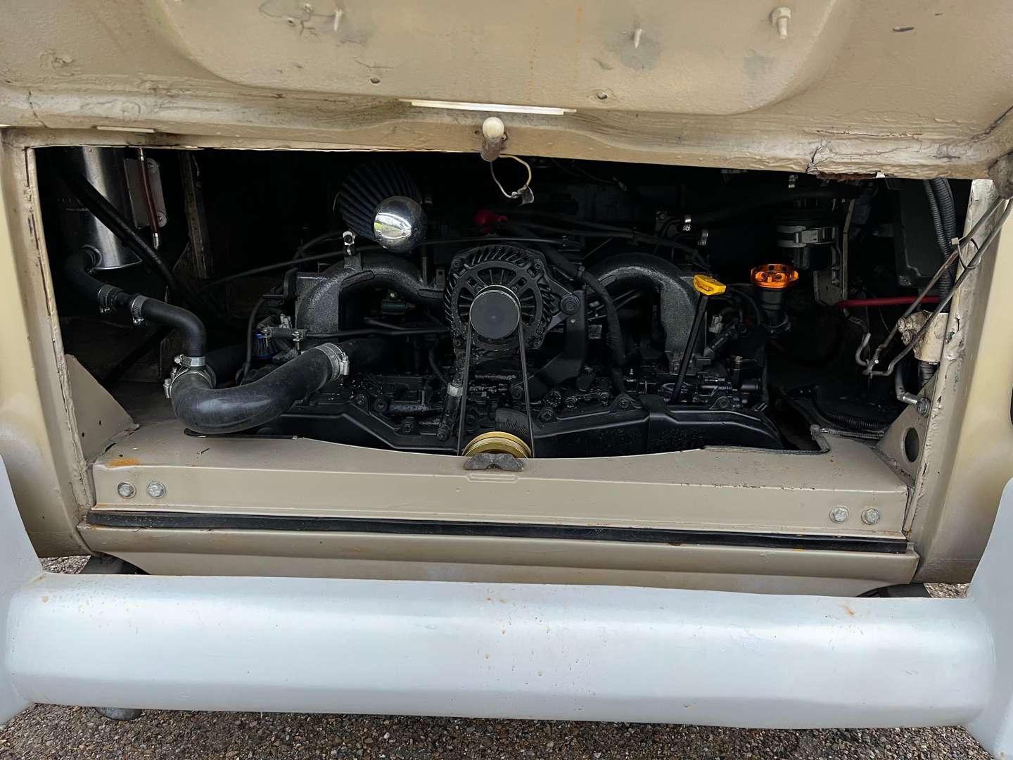 <p>1970 VW SPLIT SCREEN CAMPER LHD</p>