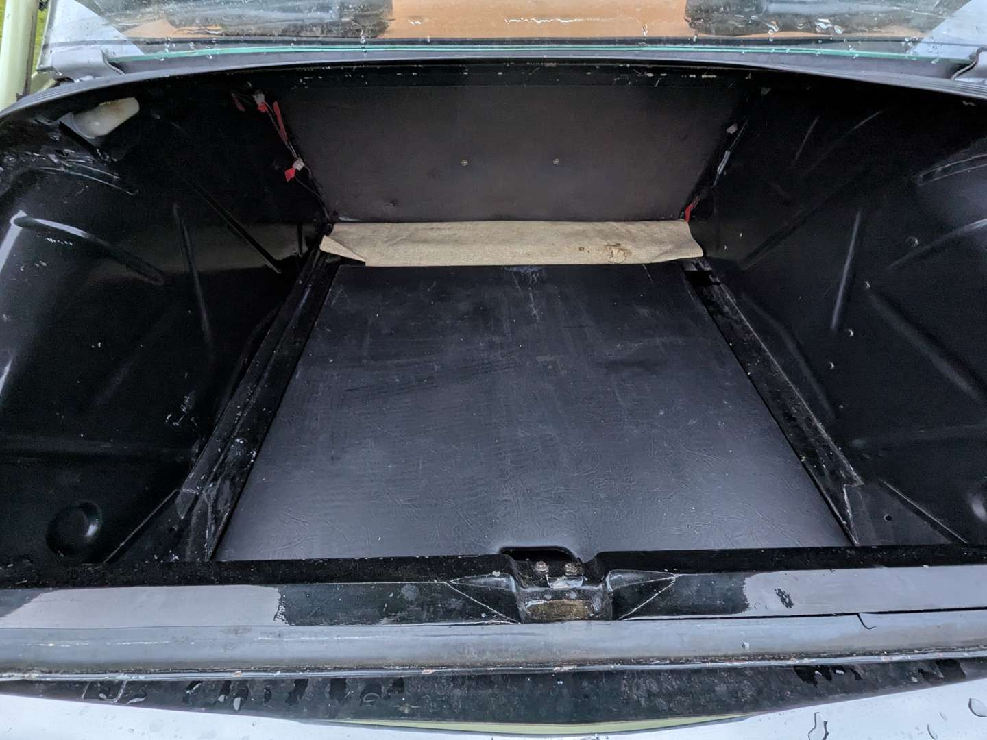 <p>1972 CITROEN DS20 LHD</p>