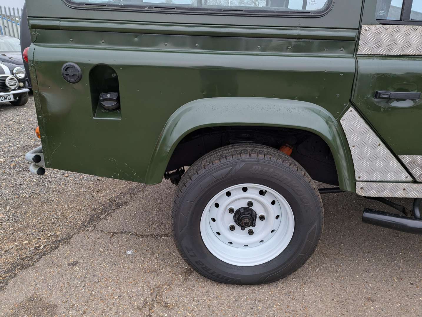 <p>1989 LAND ROVER 110 V8 COUNTY - POSTPONED 'TIL APRIL</p>