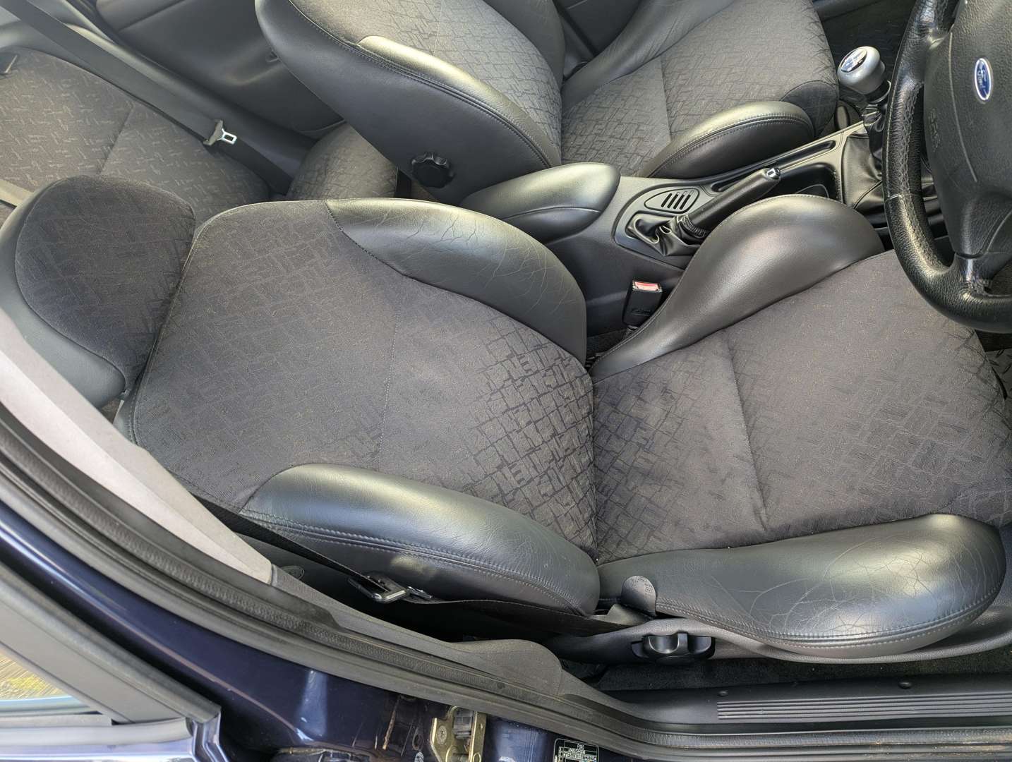 <p>2001 FORD MONDEO ST24</p>