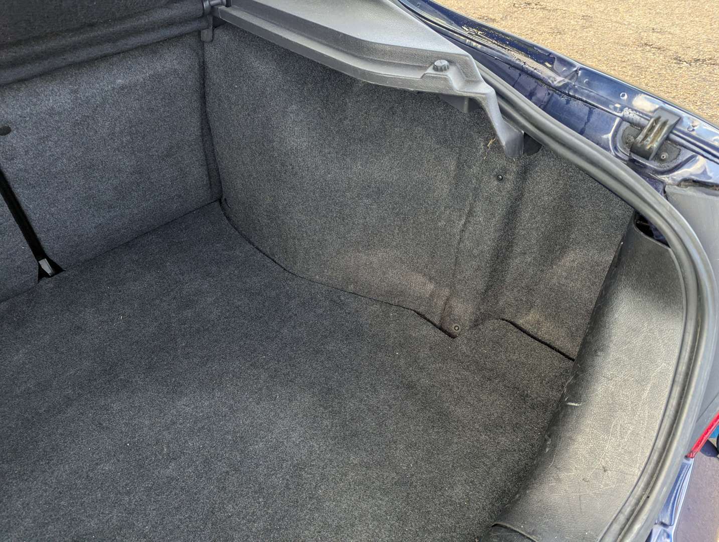 <p>2001 FORD MONDEO ST24</p>