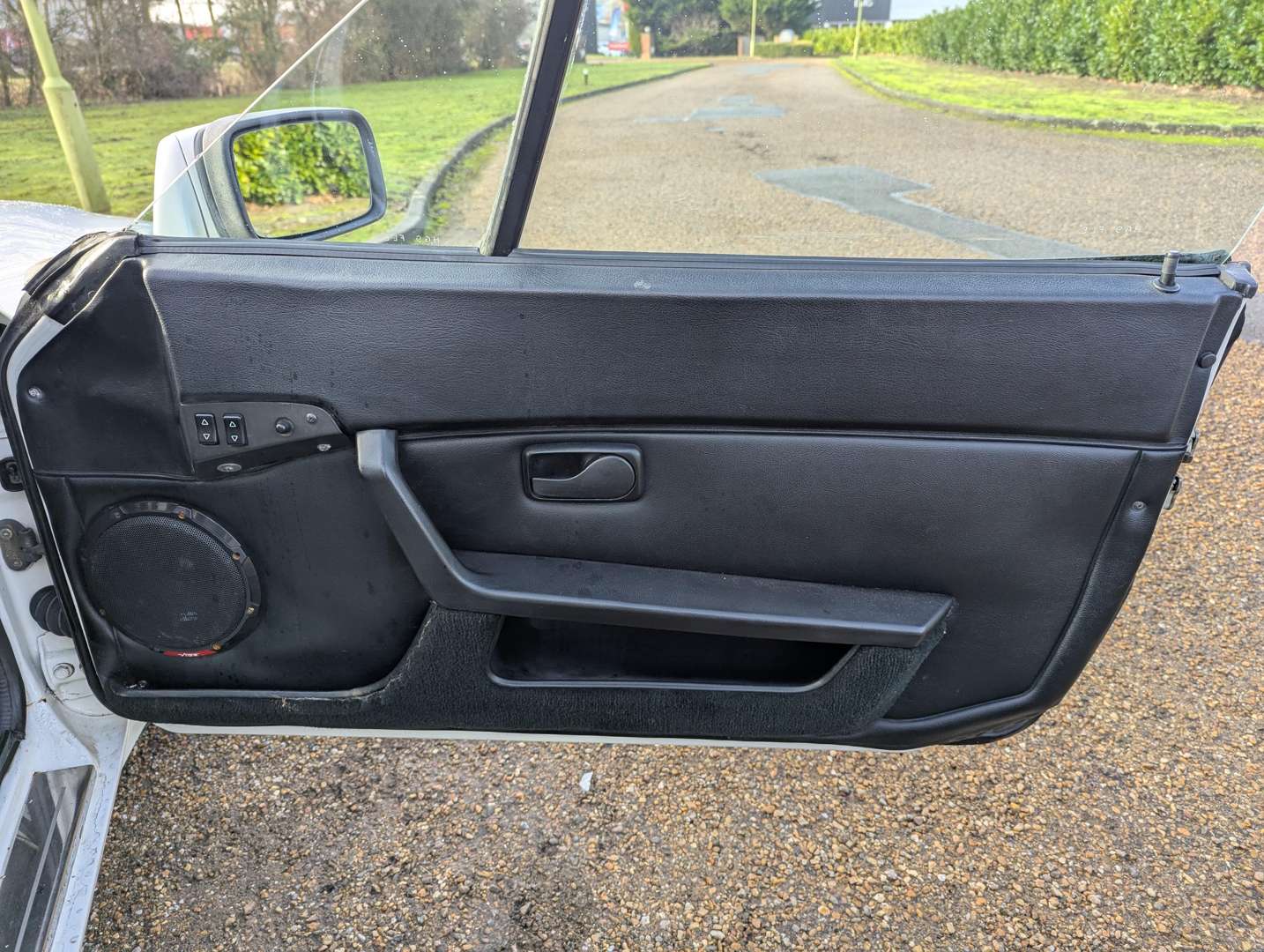 <p>1990 PORSCHE 944 S2 CABRIO</p>