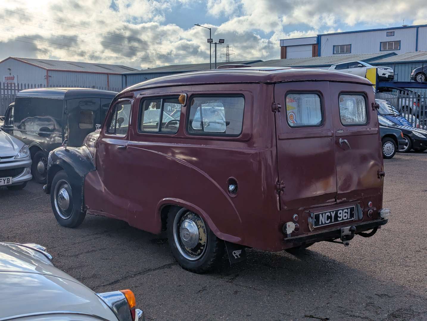 <p>1956 AUSTIN A40 COUNTRYMAN</p>