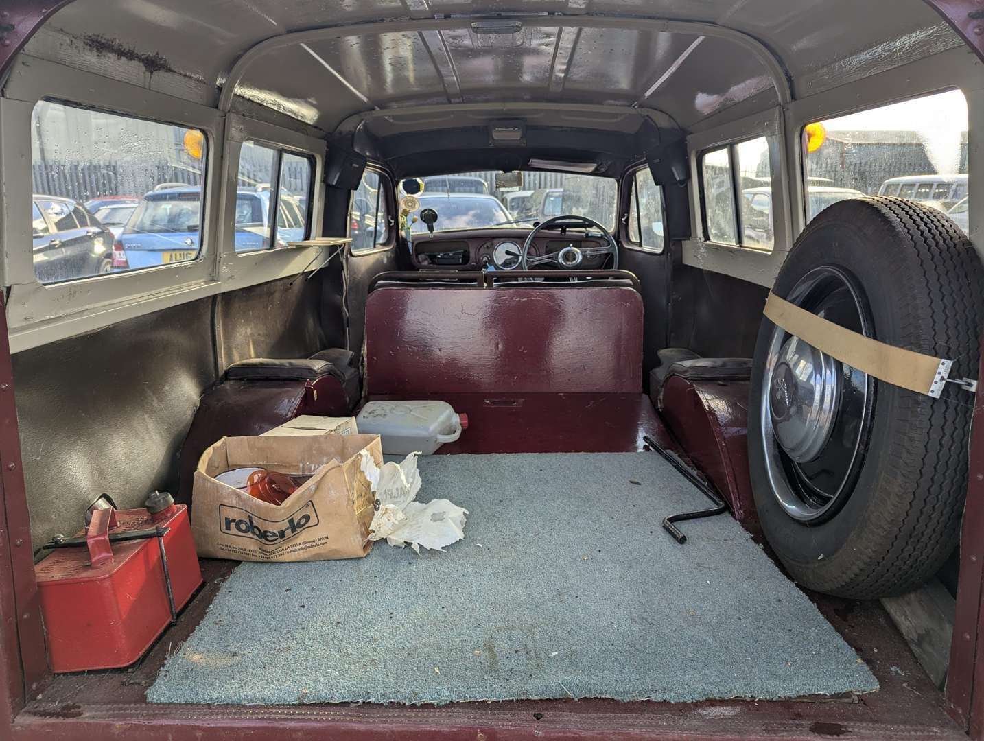 <p>1956 AUSTIN A40 COUNTRYMAN</p>