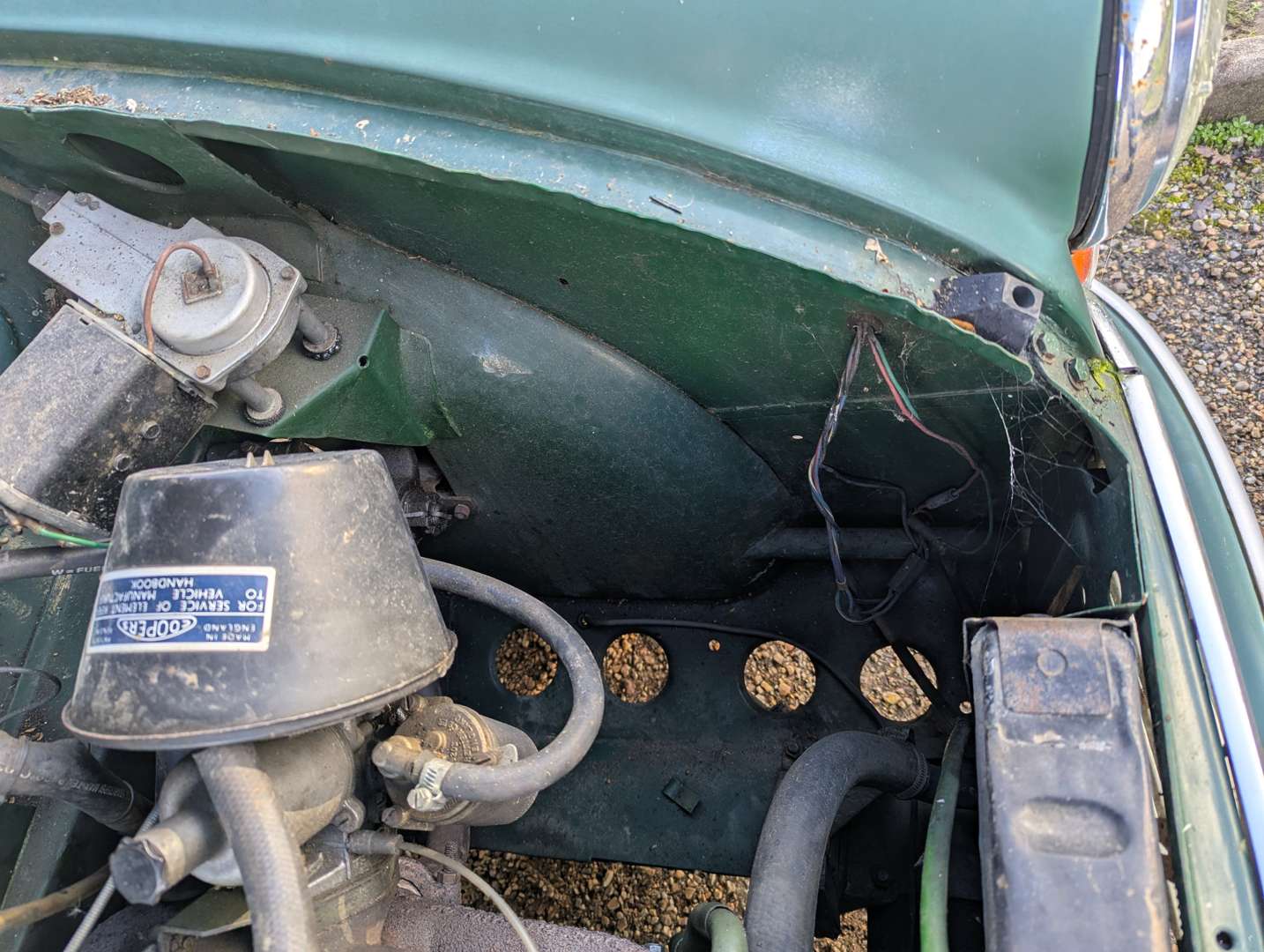 <p>1965 MORRIS MINOR VAN</p>