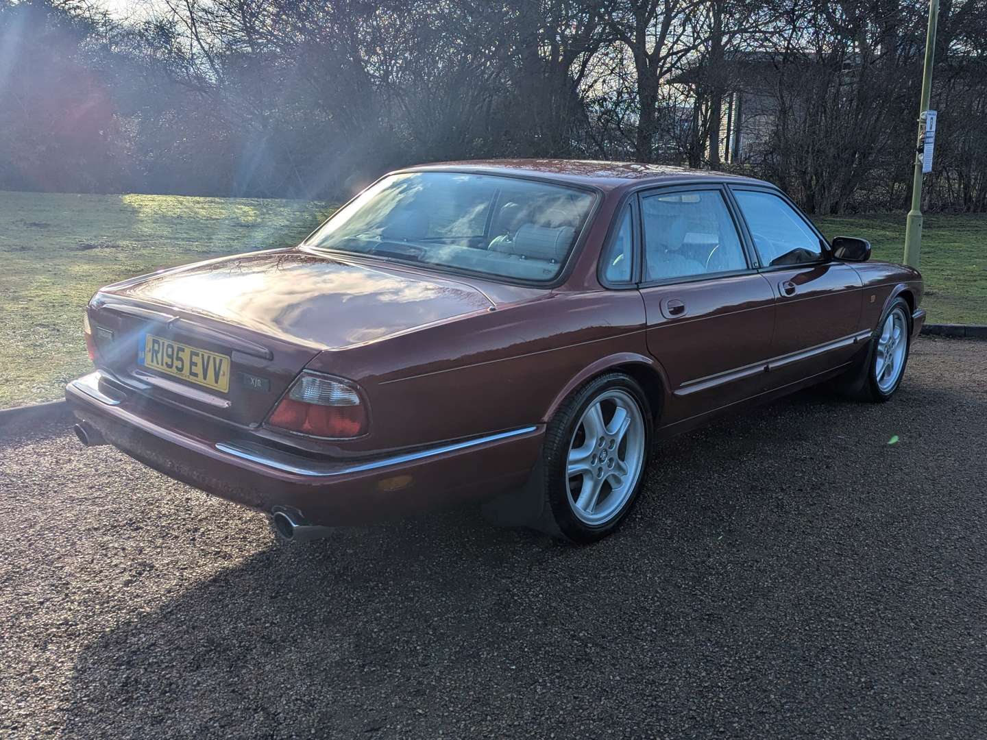 <p>1998 JAGUAR XJR V8 AUTO</p>