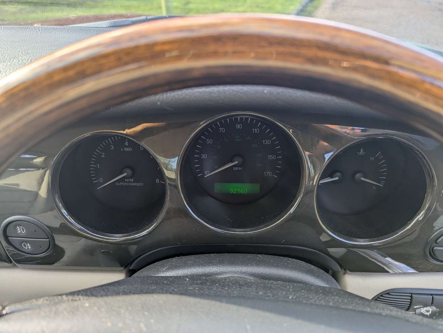 <p>1998 JAGUAR XJR V8 AUTO</p>