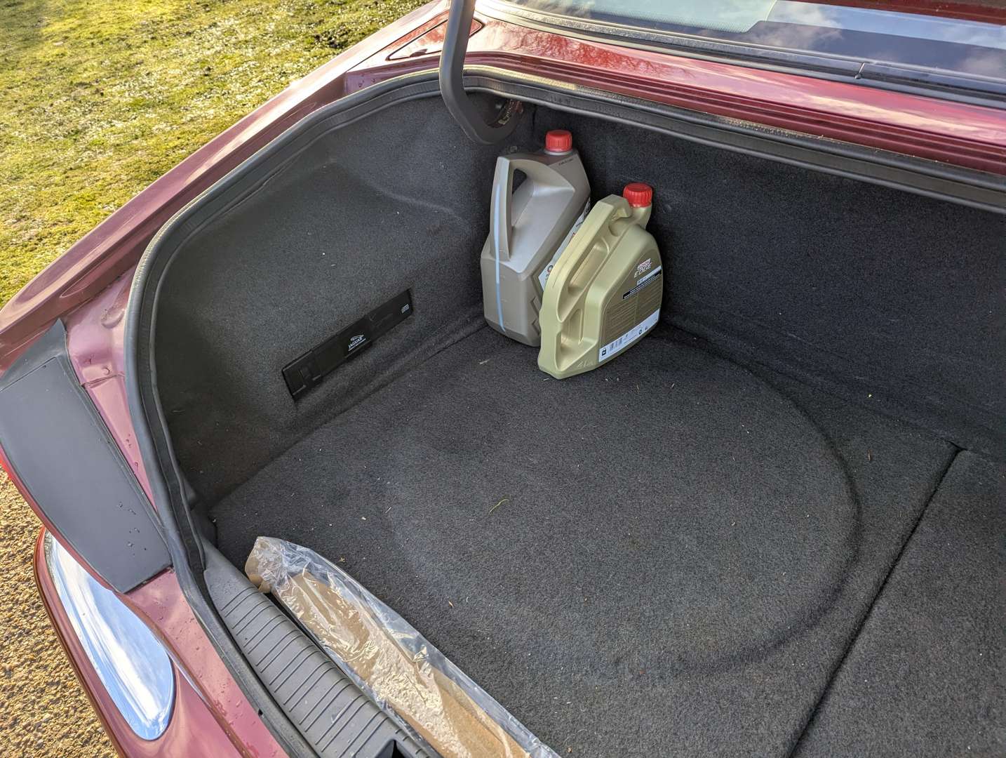 <p>1998 JAGUAR XJR V8 AUTO</p>