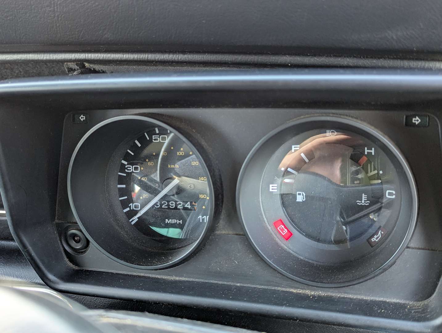 <p>1995 ROVER MINI SPRITE</p>