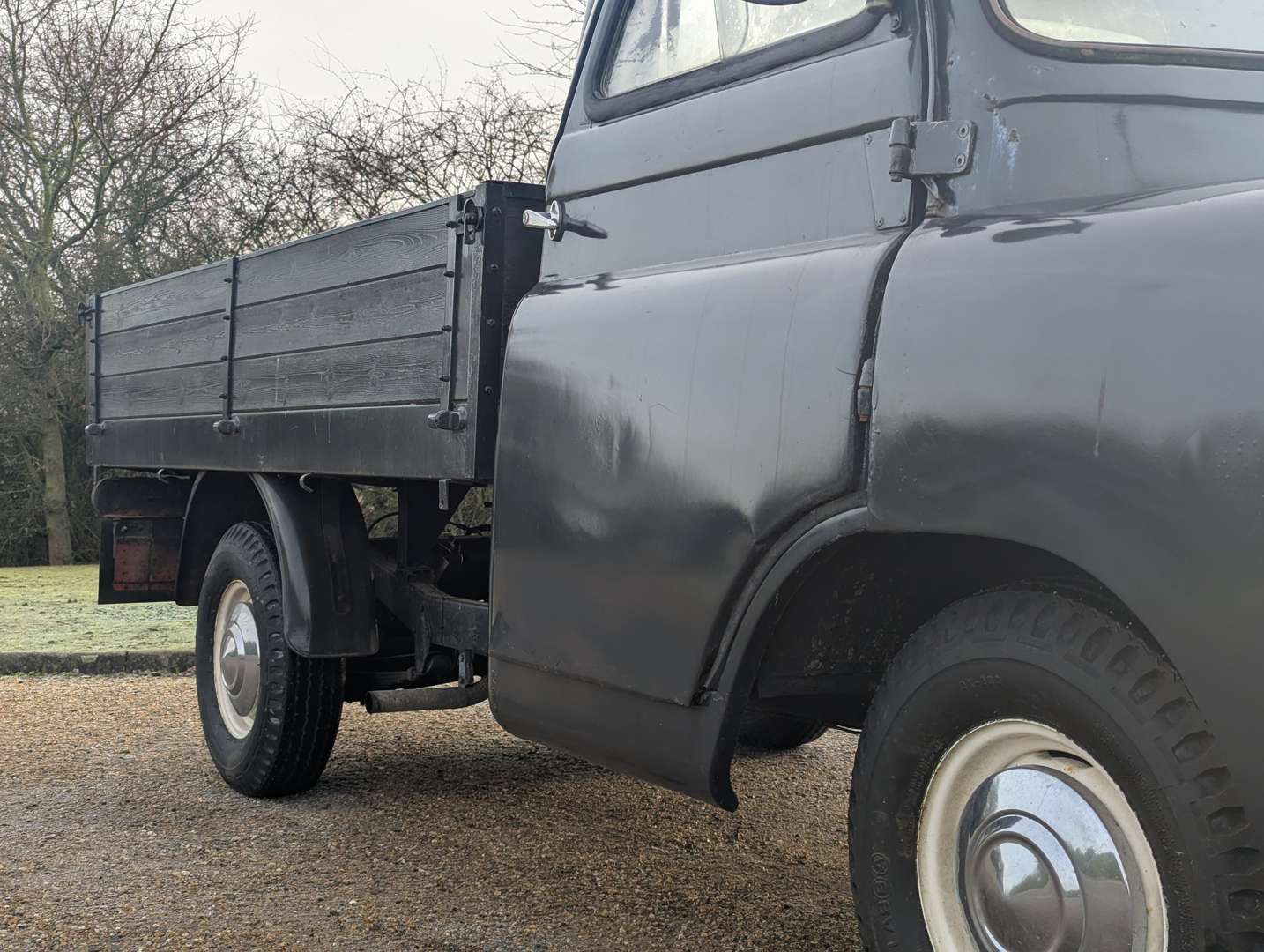 <p>1969 BEDFORD PICK-UP</p>
